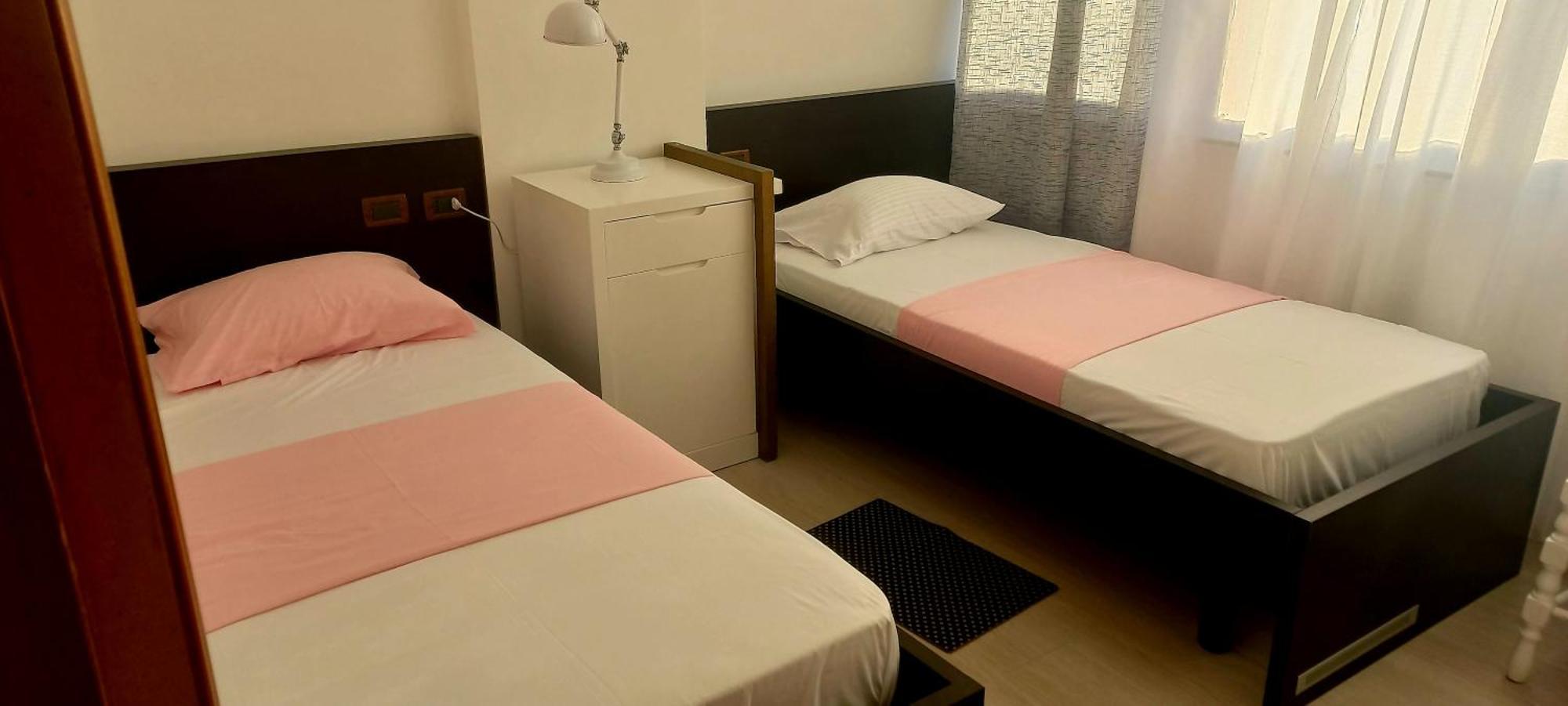 Art Albania Apartment *